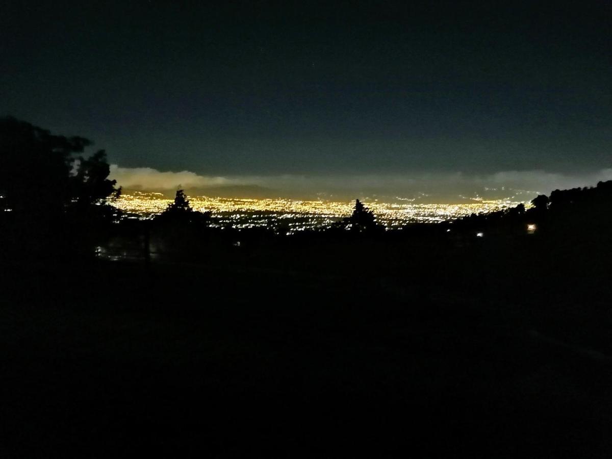Cabana Mountain View 에레디아 외부 사진
